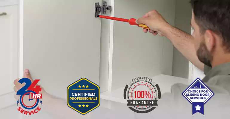 Mobile Home Door Hinge Replacement in Hialeah